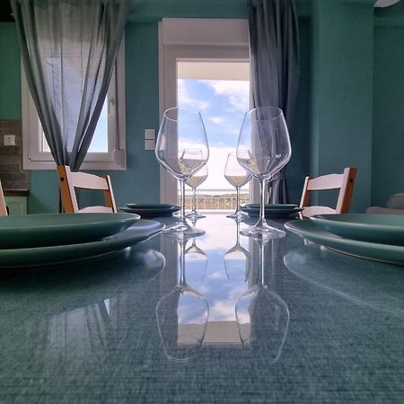 Tararas Apartments Nea Michaniona Habitación foto